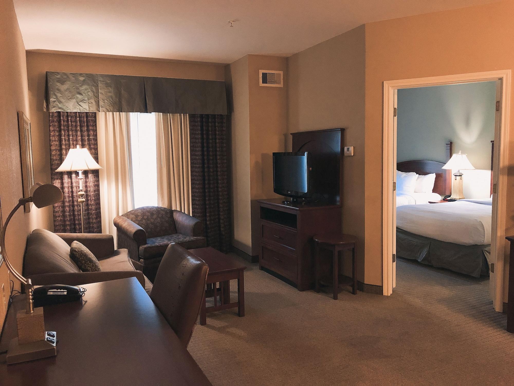 Westay Suites - Covington/Mandeville ภายนอก รูปภาพ