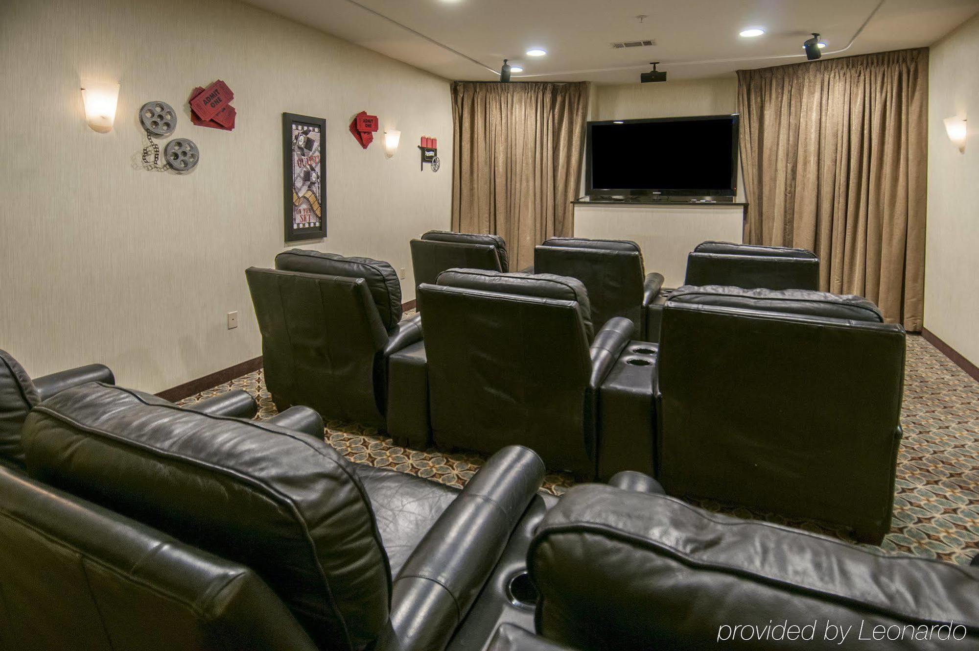 Westay Suites - Covington/Mandeville ภายนอก รูปภาพ